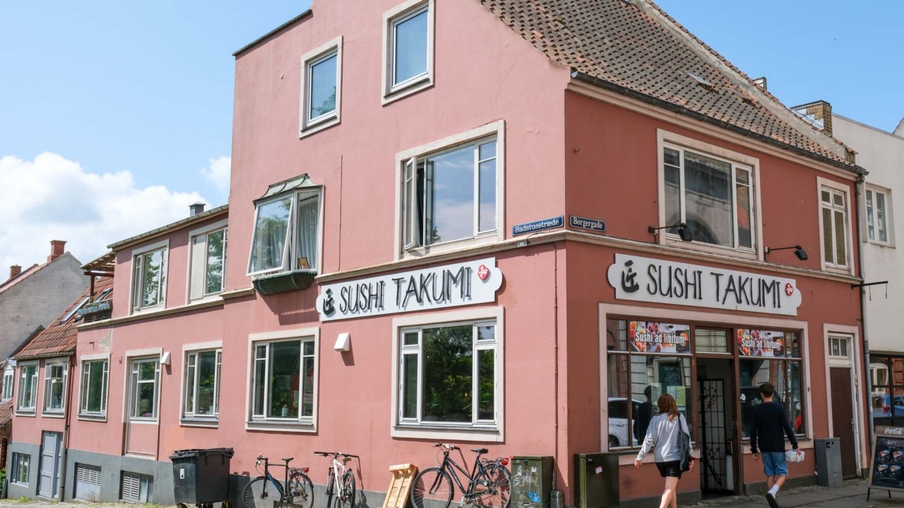 Sushi Takumi er en stor restaurant i Horsens.