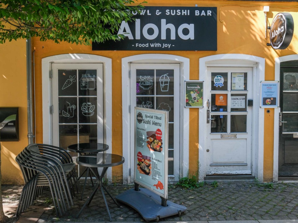 Aloha ligger på Thonbogade og specialiserer sig i poke bowls og sushi.