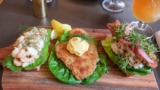 Tre stykker smørrebrød hos Eydes i Vejle.