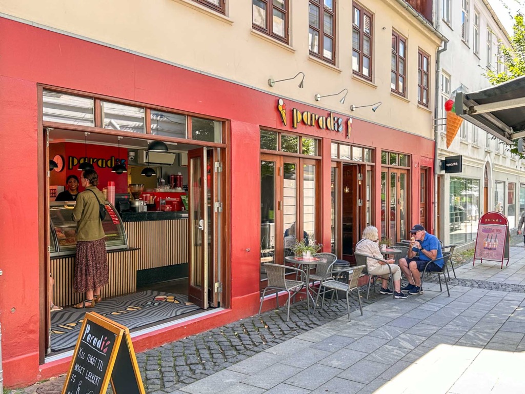 Paradis Is i Horsens har et godt udvalg af is.