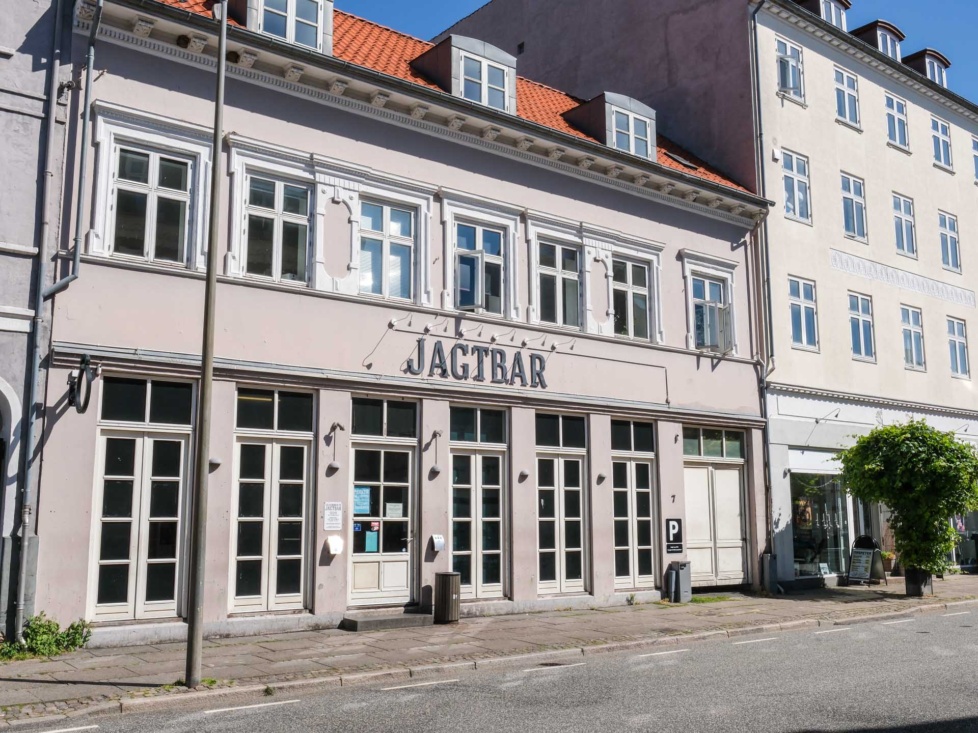 Jagtbar ligger centralt i Horsens.