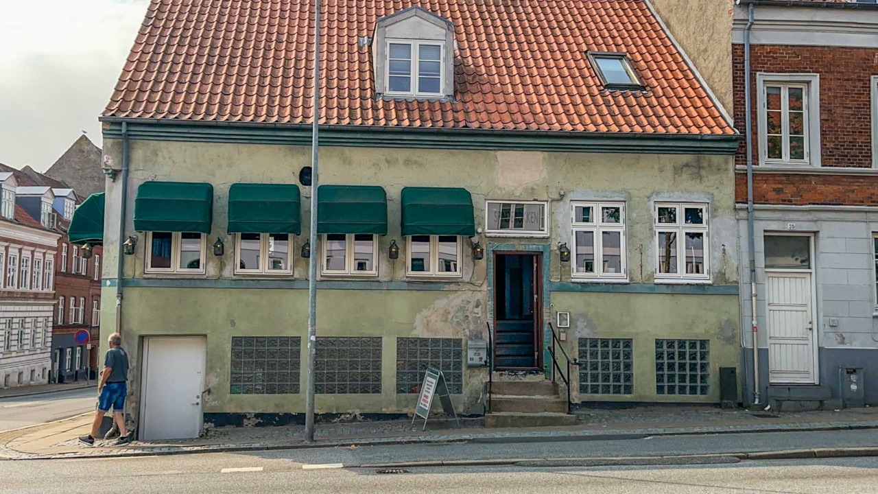 Spinderokken er et værtshus i Horsens.