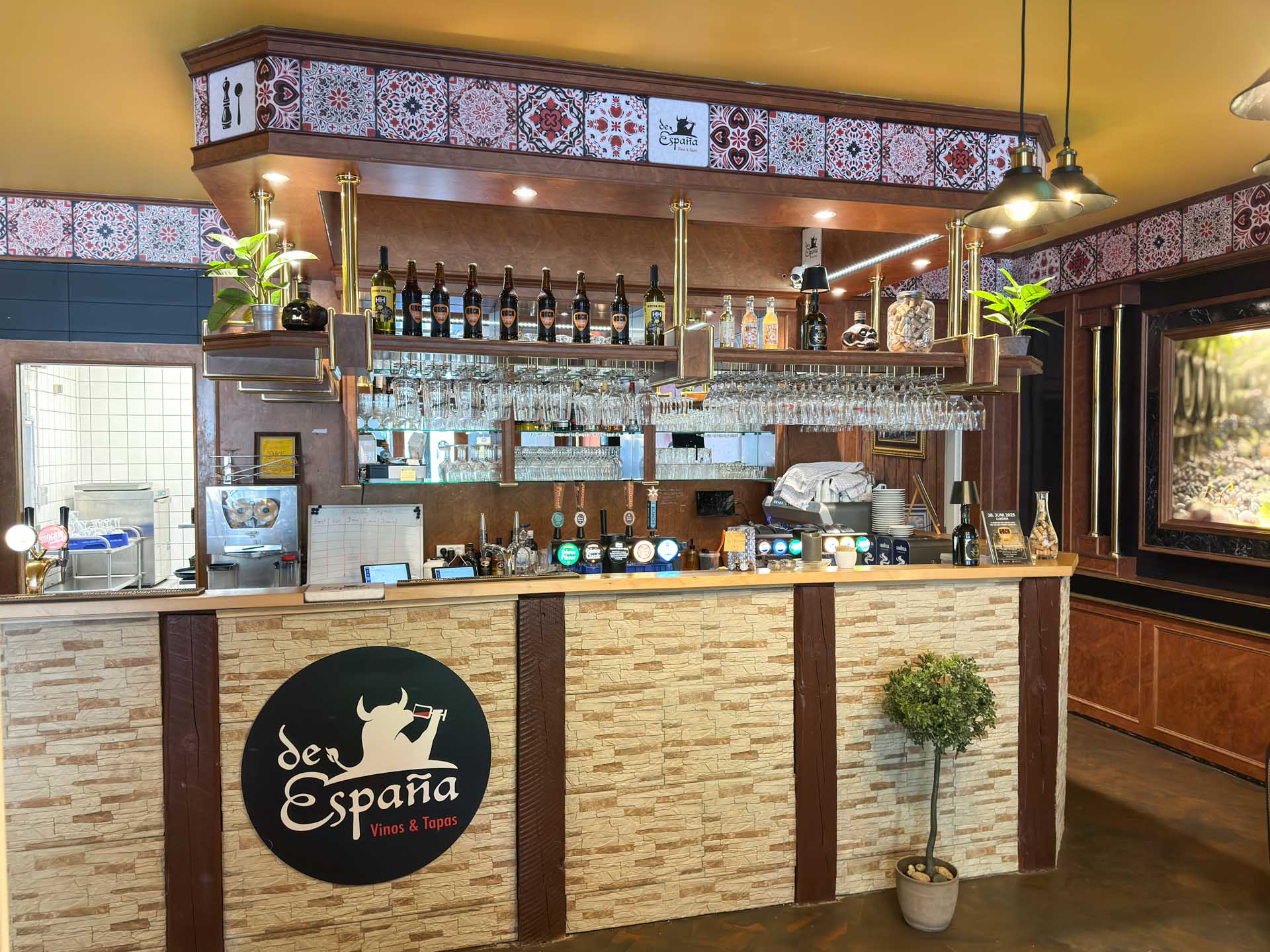 Baren hos De España – Vinos & Tapas.