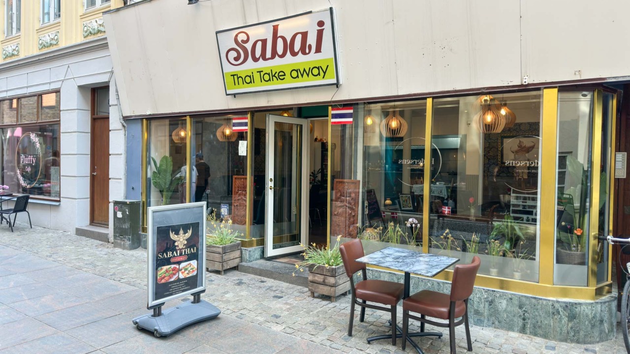Sabai Thai Take Away ligger i Graven.