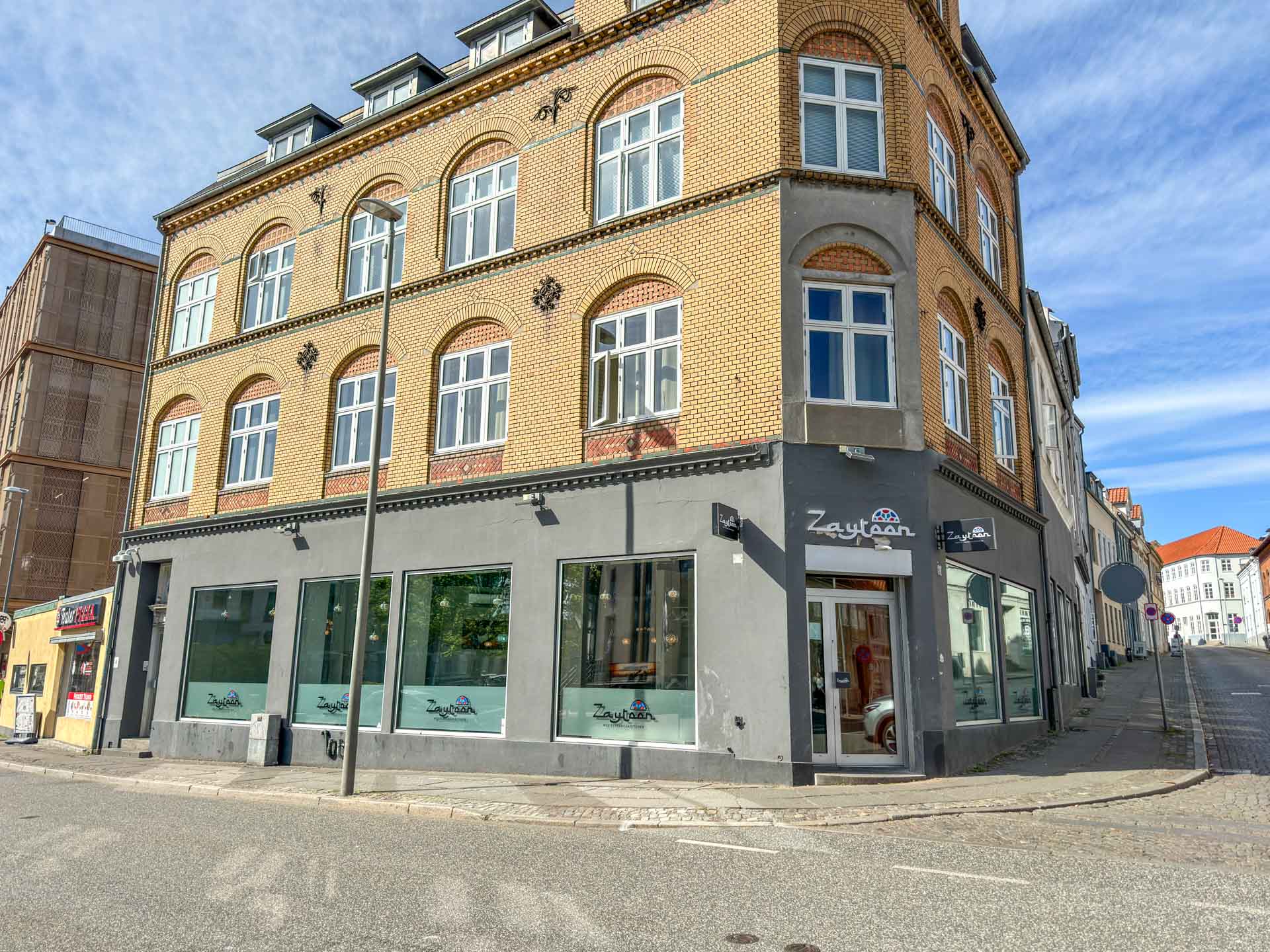 Zaytoon er en mellemøstlig restaurant i Horsens.