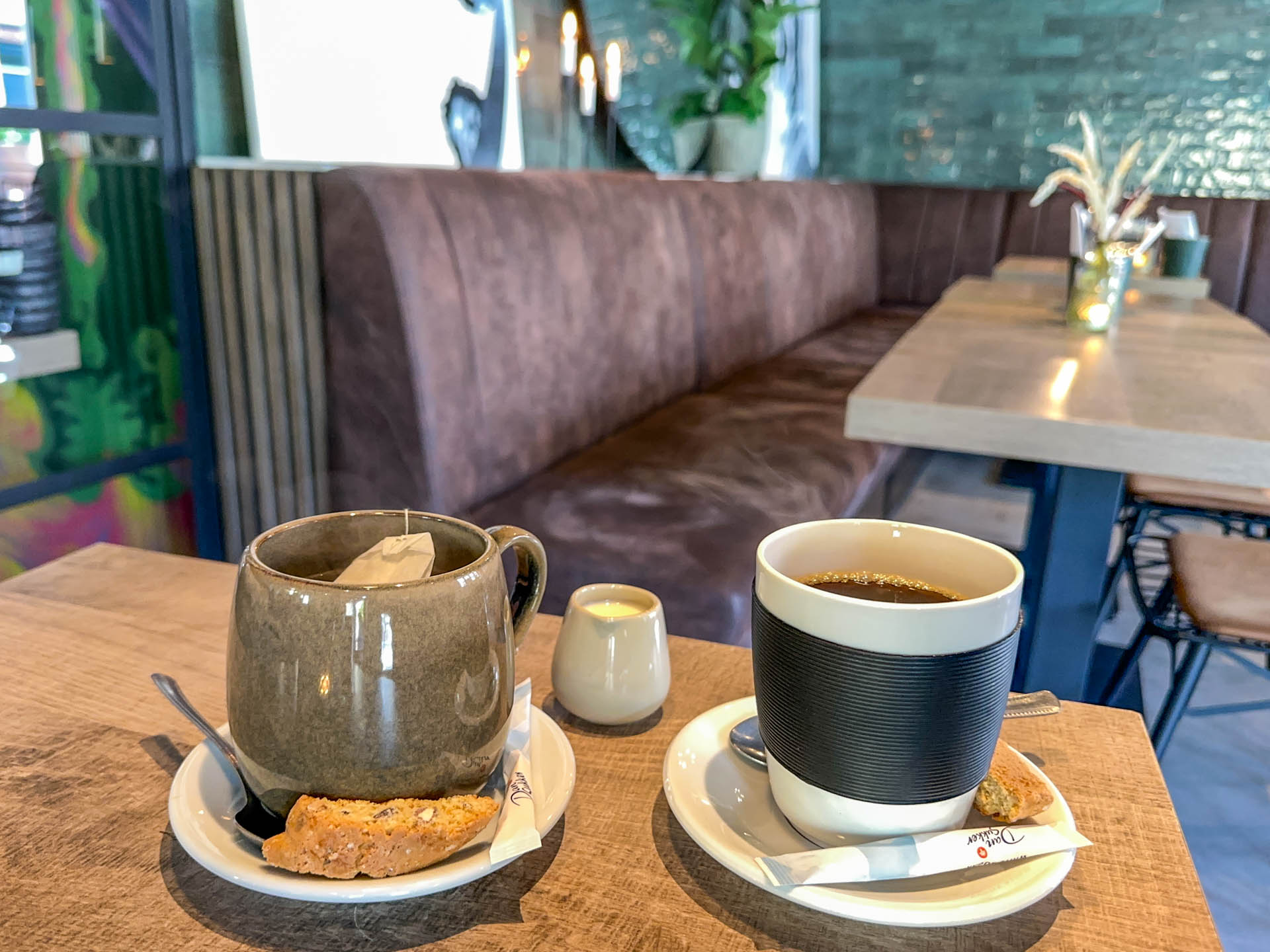 Kaffe og te til 30 kr. stk. hos Café Zappa er et fund på en café i Horsens. 