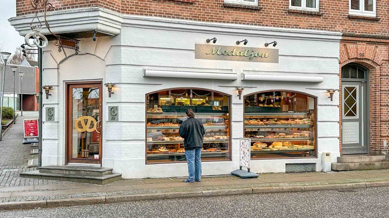 Medaljon by Andersen er et bageri i Smedegade i Horsens.
