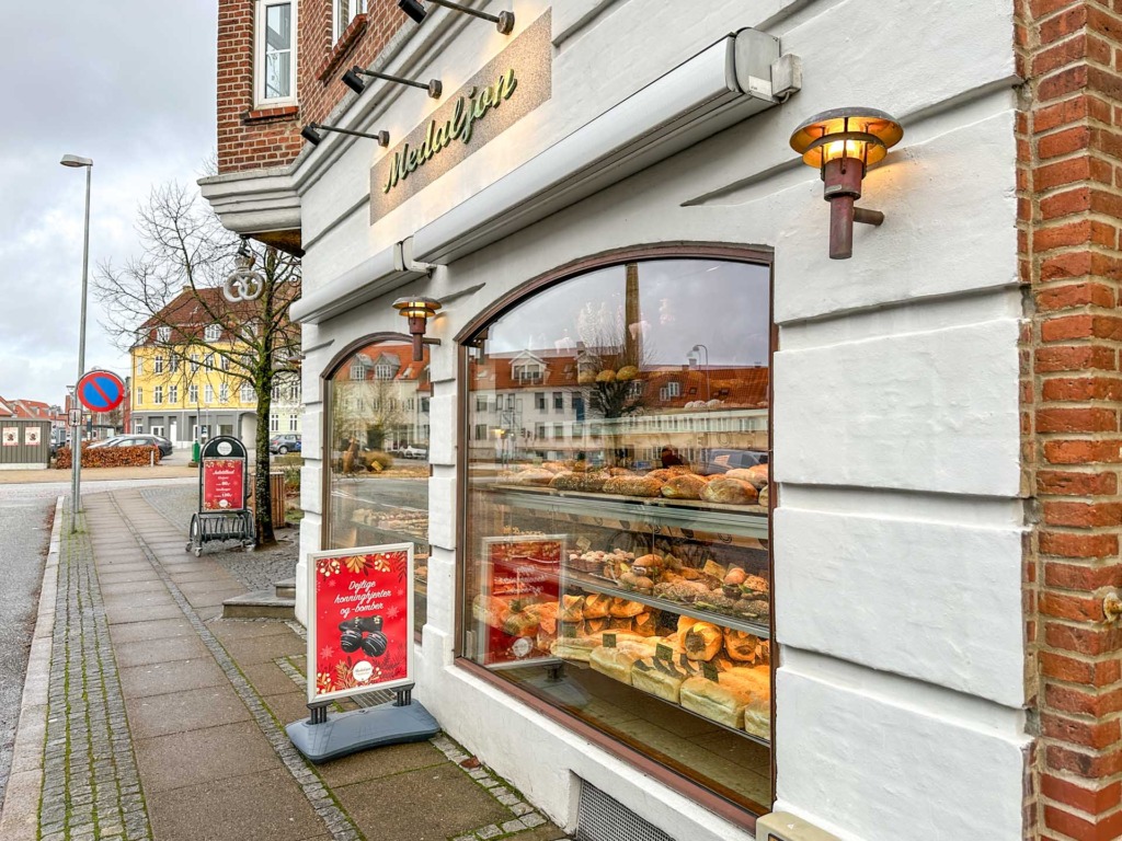 Medaljon by Andersen er en bager på Smedegade i Horsens.