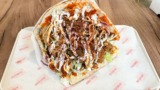 En stor og velsmagende döner hos Döner Haus i Horsens.