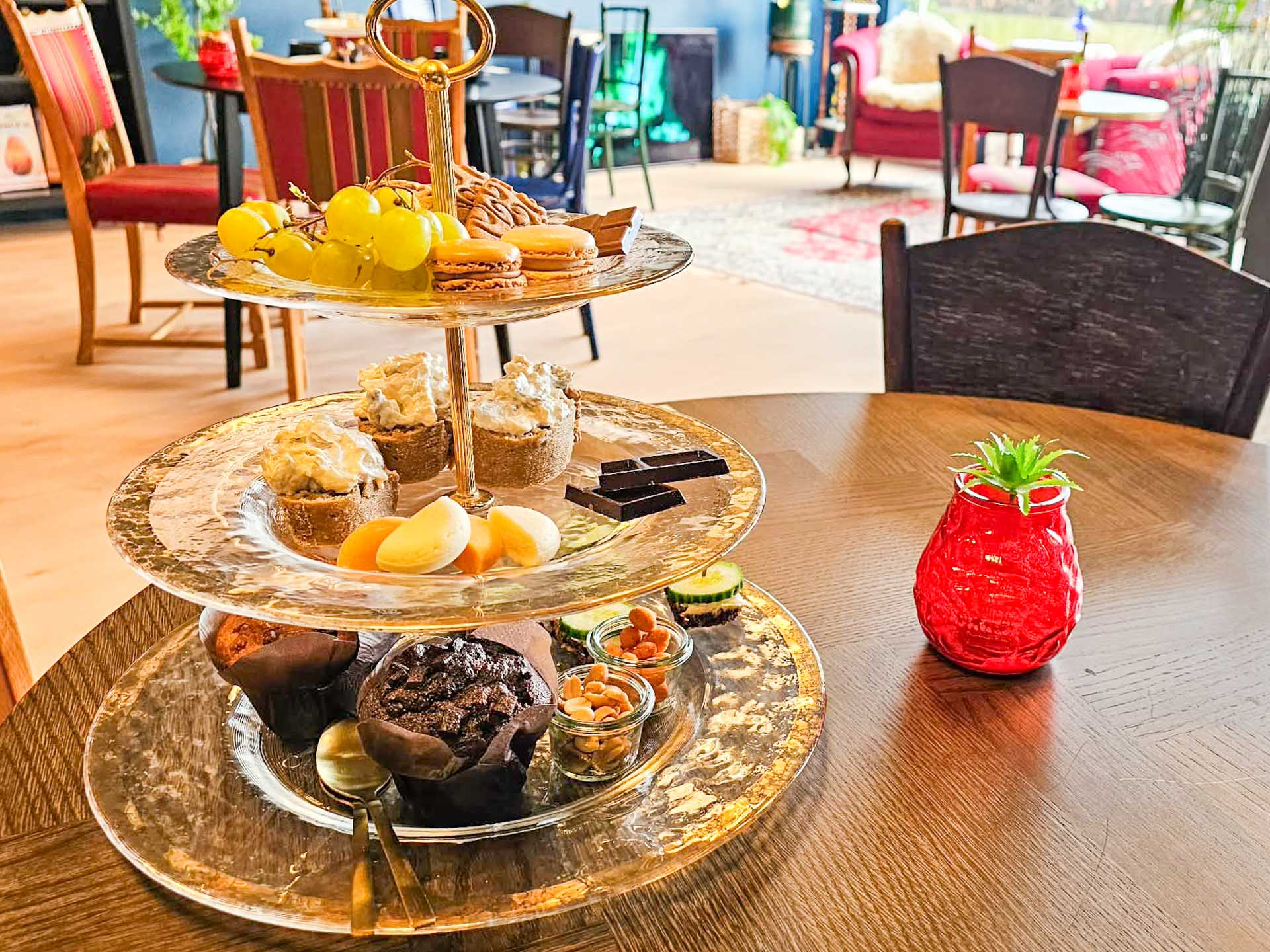 Den Skæve Gryde i Horsens laver madtårne.